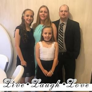 Meet your Posher, Felisha